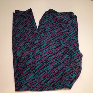 LULAROE - Black,Pink/Teal Pattern Leggings -TC